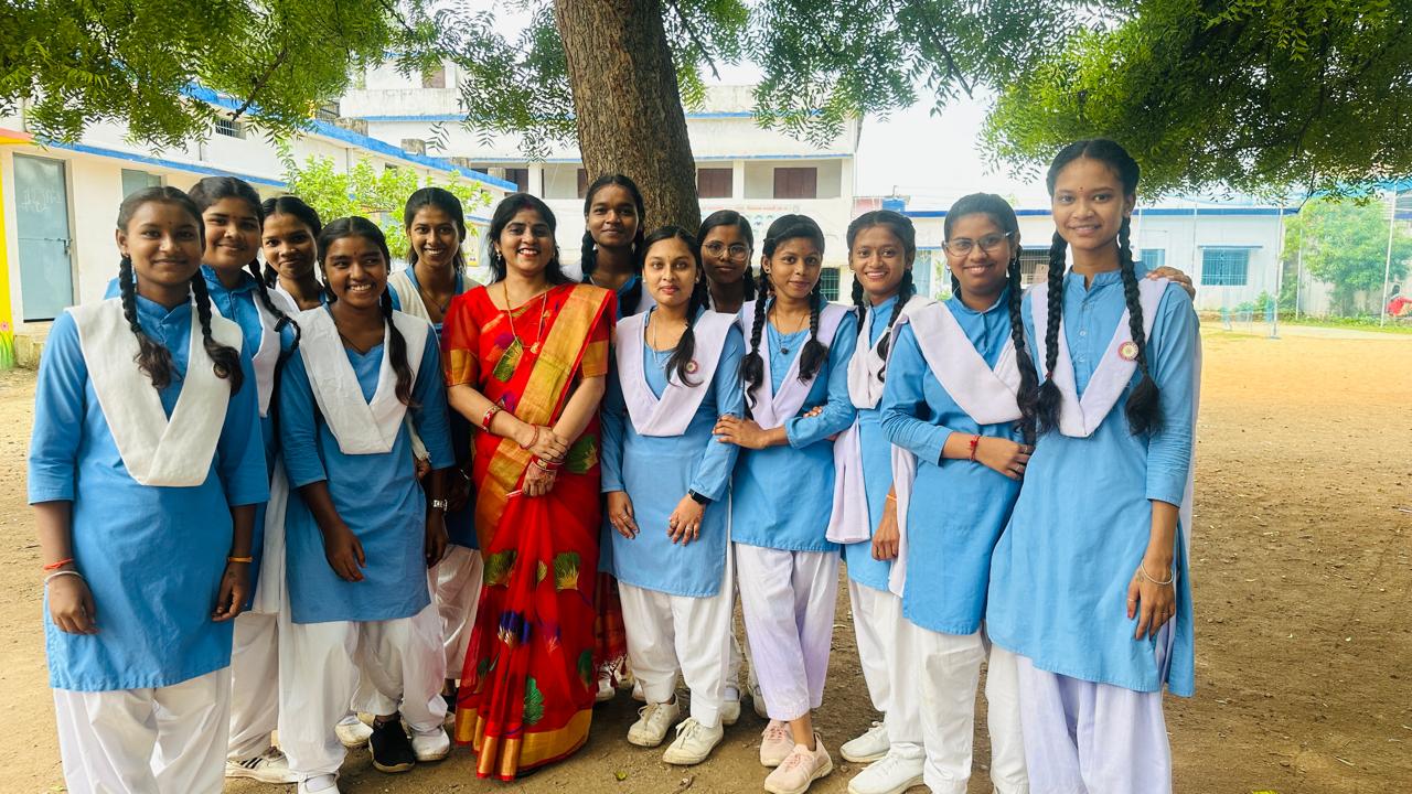 What is Atal Tinkering Lab & How it is encouraging government school students  for innovation ?